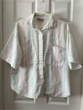 Vintage 80’s Short-Sleeve Button-Front Shirt in White with Pastel Stripes
